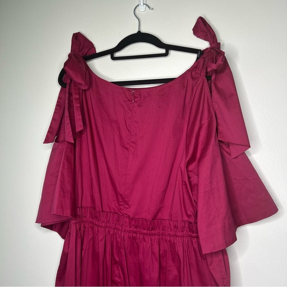 NWT Eloquii Cold Shoulder with Tie on Shoulder Dress iSize 16. - Picture 2 of 14